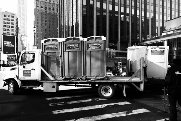 Best Best portable toilet rental  in Auburn Hills, MI